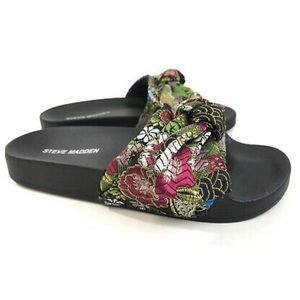 Steve masses bow printed slides